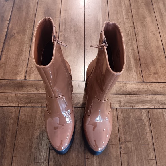 GB Gianni Bini Levi Tate Patent Platform Mid Boots Womens Sz 6 Caramel Brown NEW - Picture 2 of 6